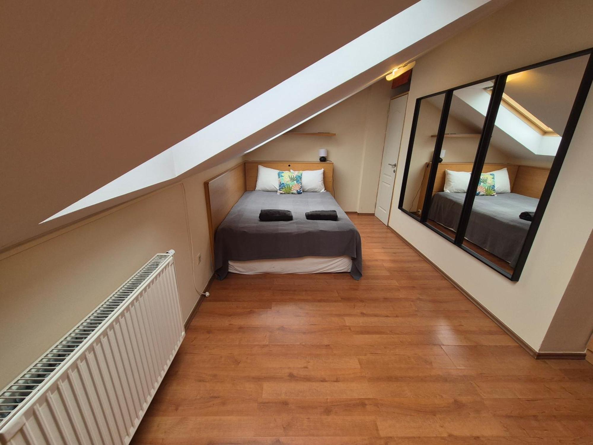 Central Apartment At Nagymezo Street บูดาเปสต์ ภายนอก รูปภาพ